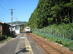 到着した電車